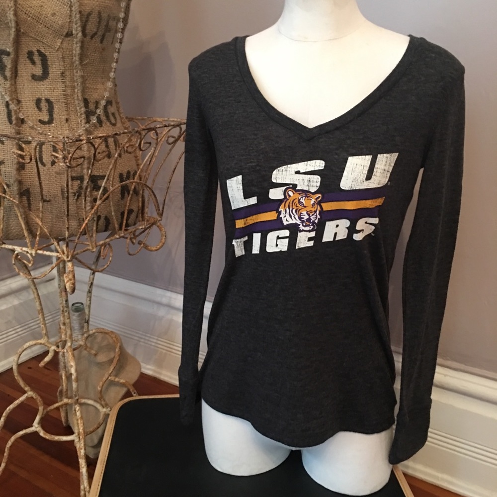 Colosseum Athletics LSU t-shirt MEDIUM EUC